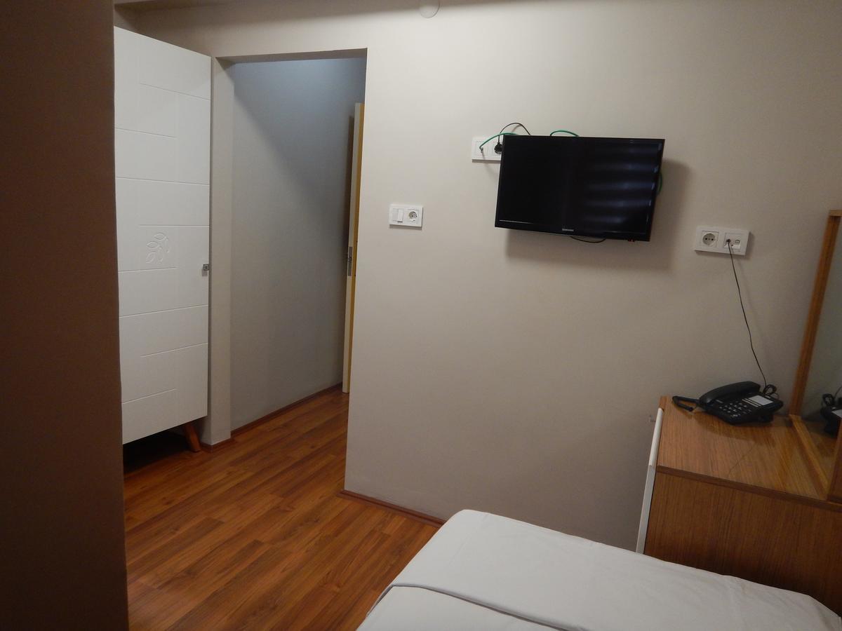 Ipek Hotel 발리케시르 외부 사진
